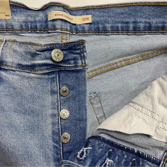 NWT Levi’s 18W Wedgie High Rise Straight Jeans - Picture 4 of 10